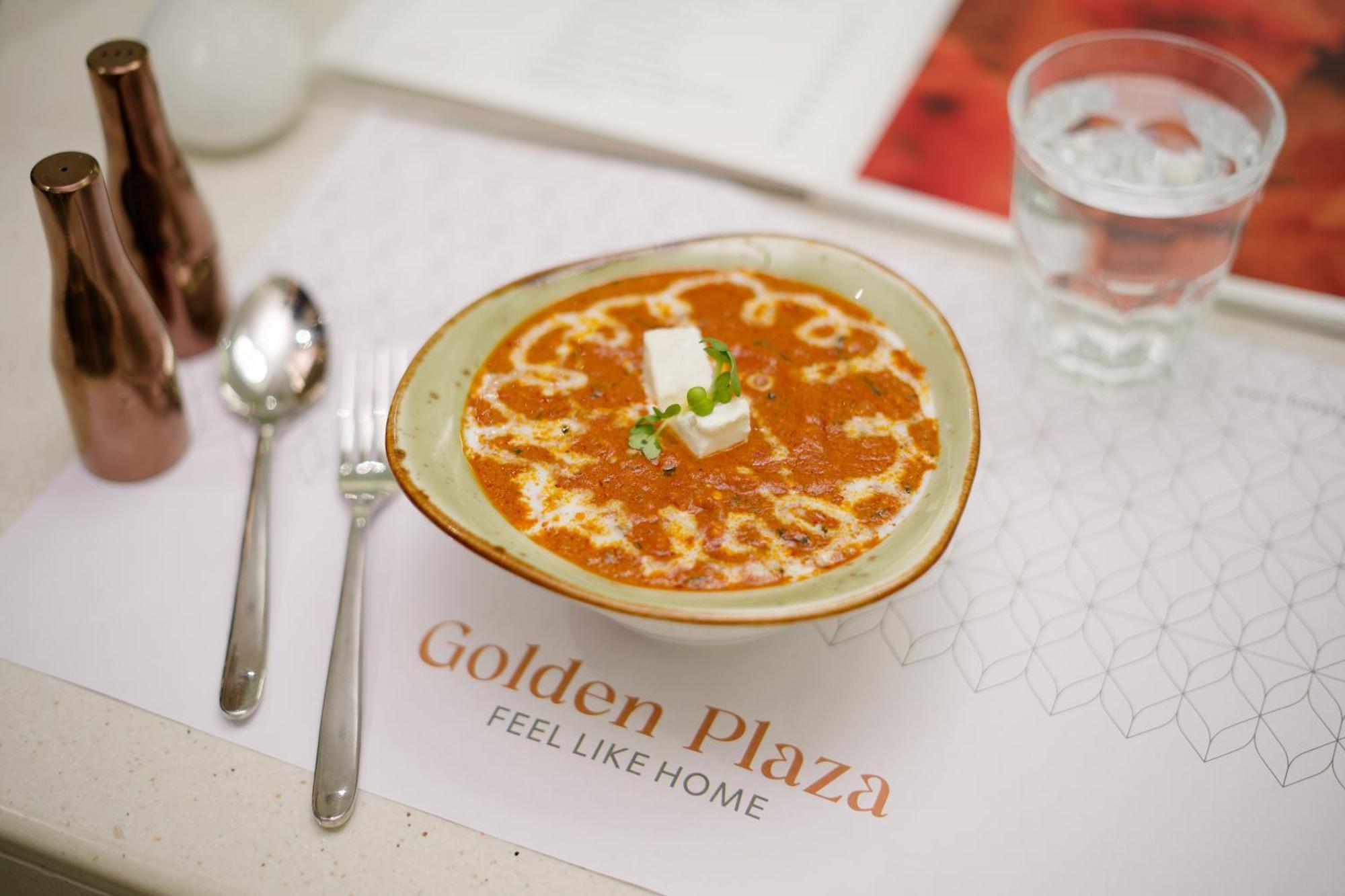 Golden Plaza Ξενοδοχείο Αχμπανταμπάντ Εξωτερικό φωτογραφία