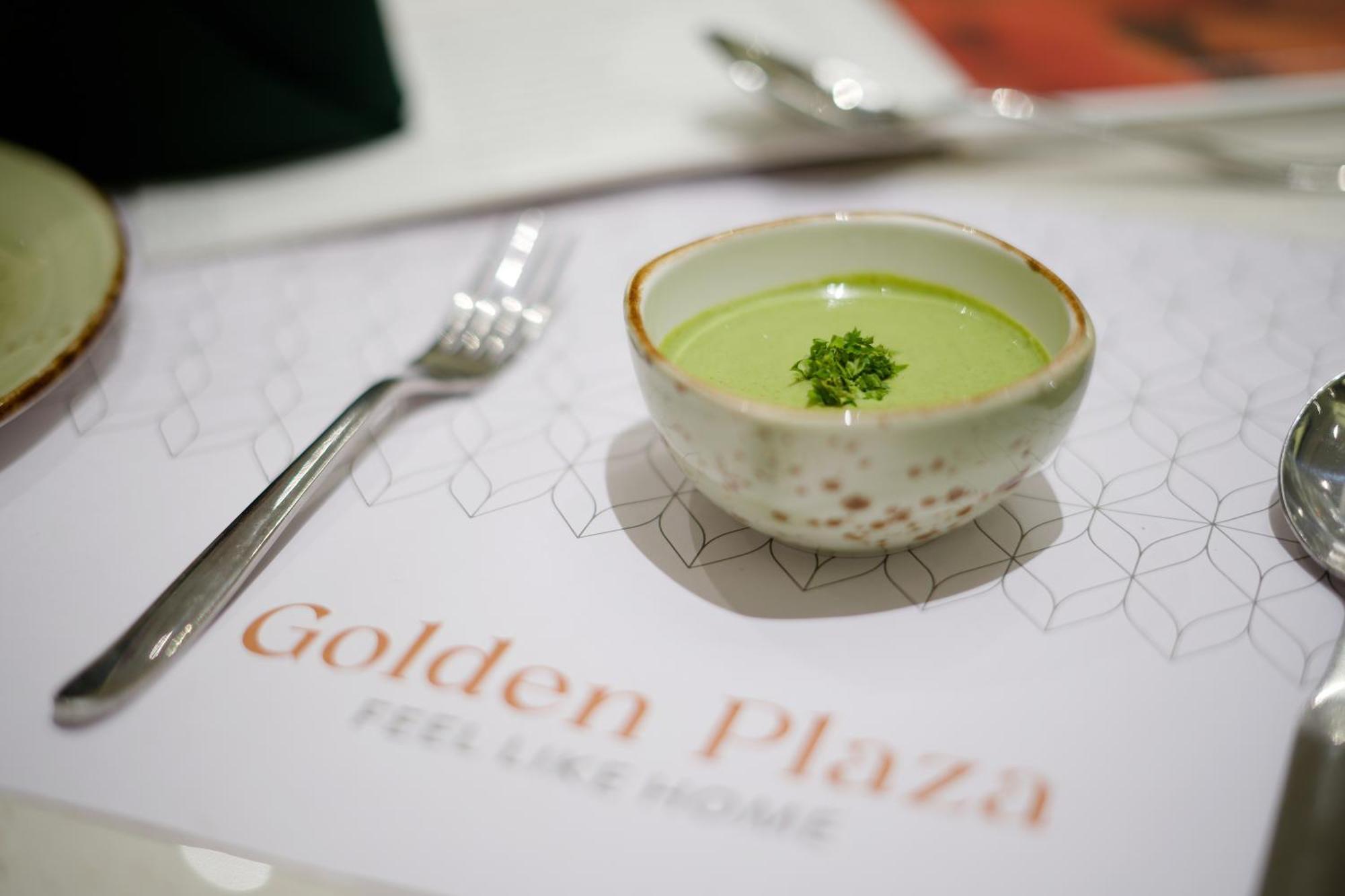 Golden Plaza Ξενοδοχείο Αχμπανταμπάντ Εξωτερικό φωτογραφία