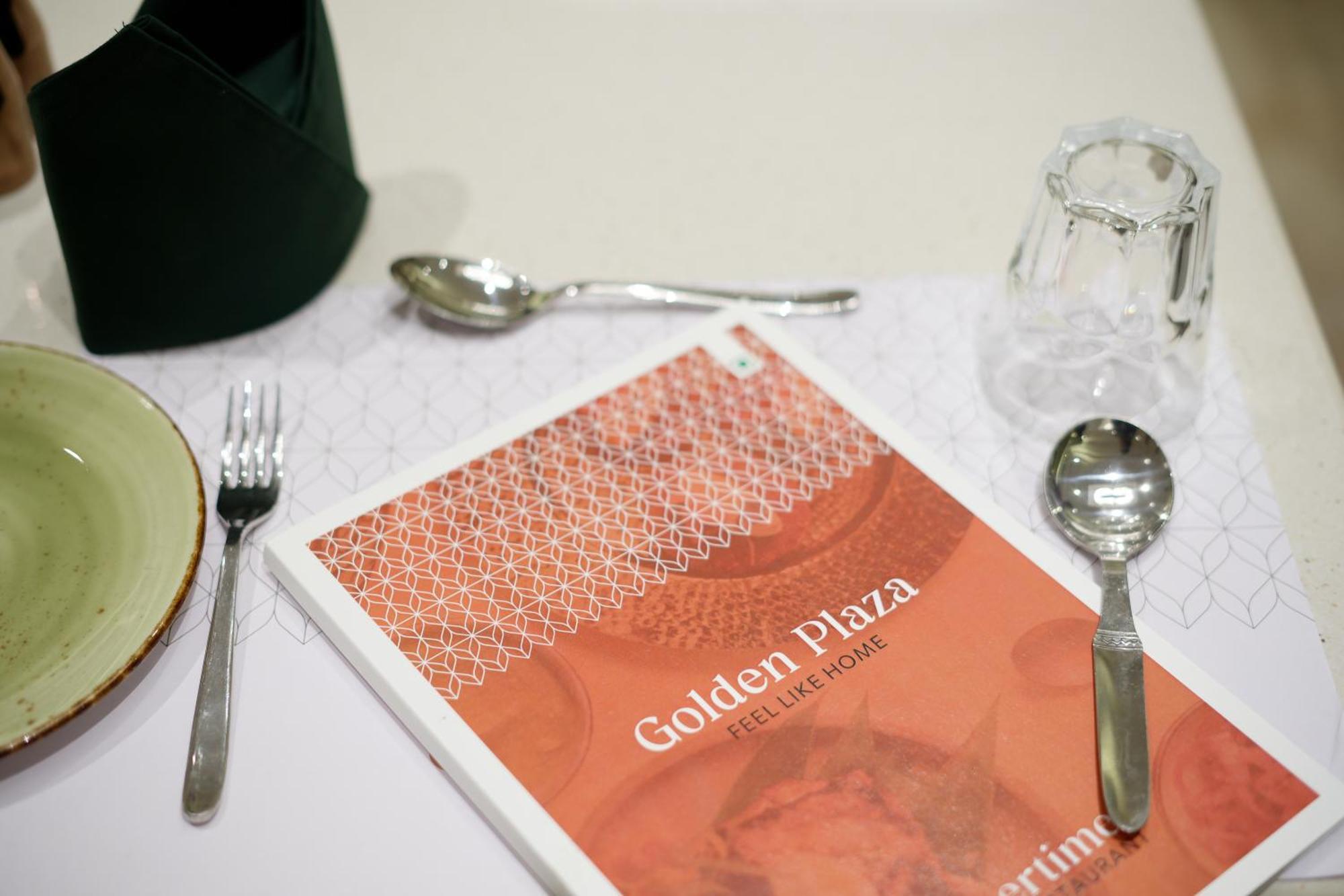 Golden Plaza Ξενοδοχείο Αχμπανταμπάντ Εξωτερικό φωτογραφία